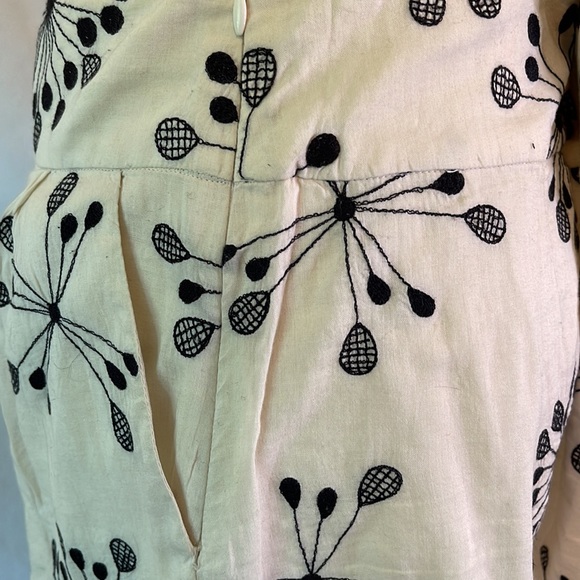 French Connection Cream and Black Embroidered Skirt - Picture 4 of 5